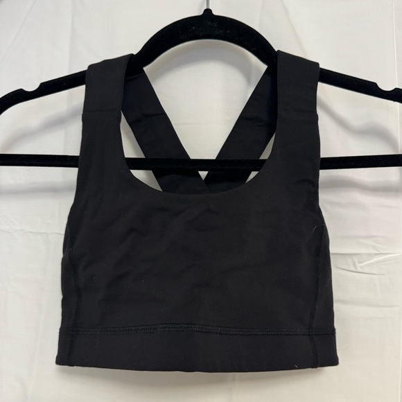 Black Lululemon Cross Back Sports Bra - Picture 1 of 2